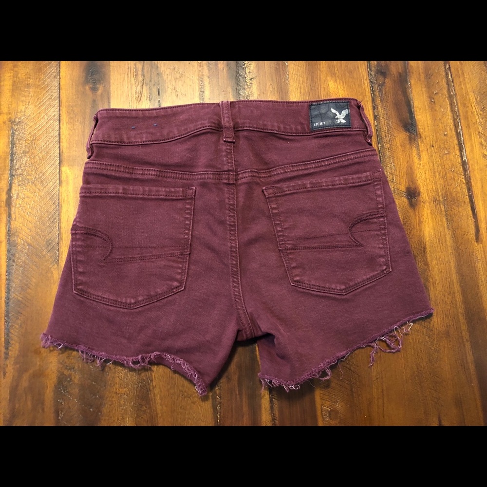 3/$15 American Eagle Maroon Denim HiRise Shortie - Picture 2 of 3